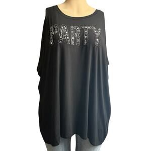 Torrid Graphic Tee Super Soft Knit Size 6X in Black